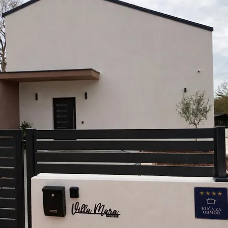 Villa Mara Lusetici